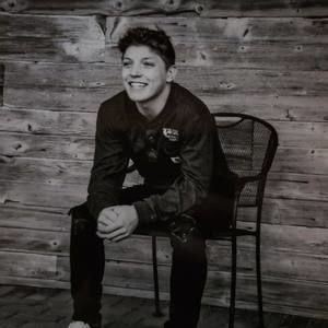 Meet your Posher, Christian